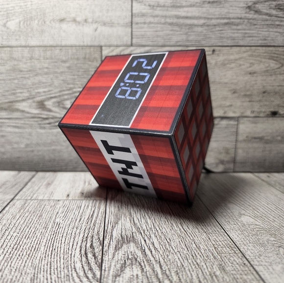 Minecraft alarm clock - Picture 3 of 3